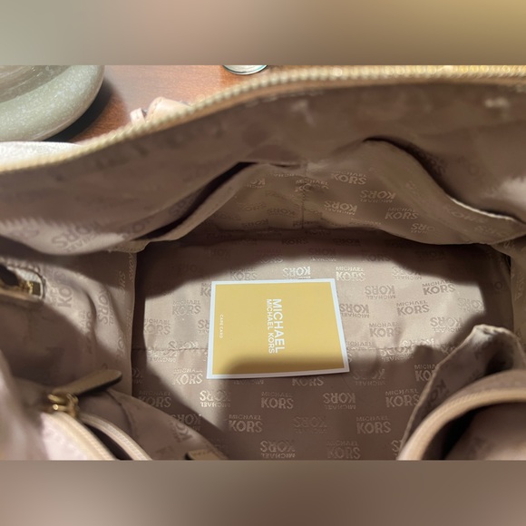 Michael Kors Medium Logo Chain Grayson Beige Satchel Bag - Picture 3 of 9